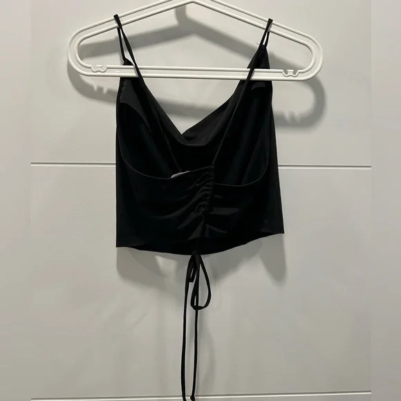 Black cowl neck tank - Picture 4 of 4